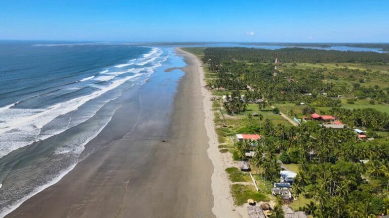 Playa El Espino El Salvador