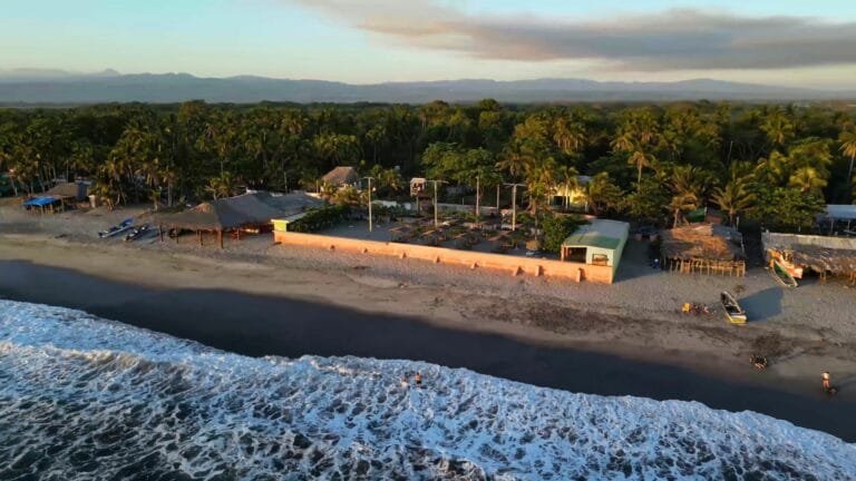 Playa La Zunganera El Salvador