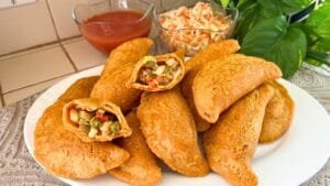 Pastelitos de Carne Salvadoreños