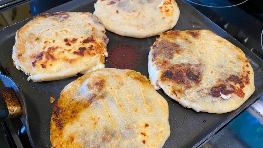 pupusas revueltas